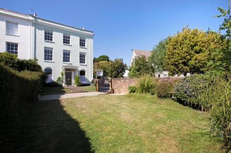 Magdalen Road, Exeter, Devon, EX2 4 bed house for sale