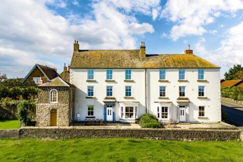 10 bedroom semi-detached house for sale