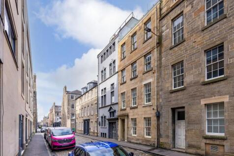 Thistle Street, Edinburgh, EH2 2 bed flat for sale
