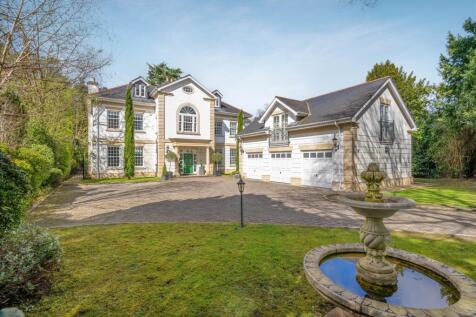 Friary Road, Ascot, Berkshire, SL5 8 bed detached house for sale
