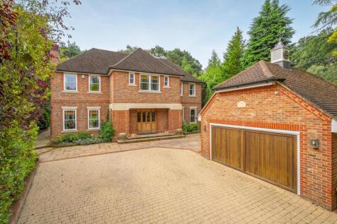 7 bedroom detached house for sale