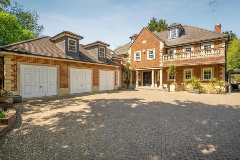 Heath Rise, Virginia Water, Surrey, GU25 6 bed detached house for sale