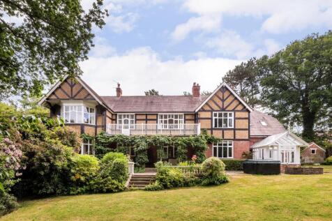 Forest Road, Tunbridge Wells, Kent, TN2 6 bed detached house for sale