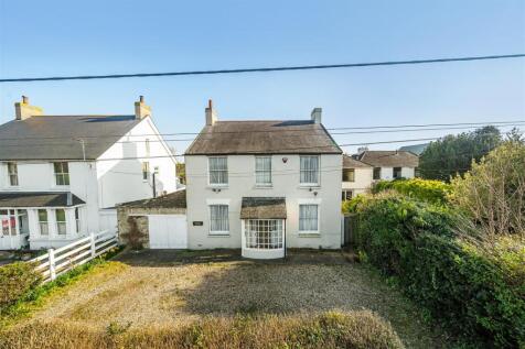 Deal Road, Deal CT14 5 bed detached house for sale