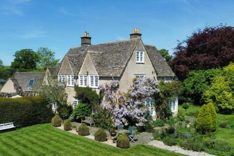 7 bedroom detached house for sale