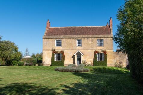 9 bedroom farm house for sale