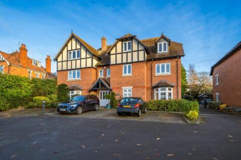 Chaddesley House, Hagley DY9 1 bed apartment for sale