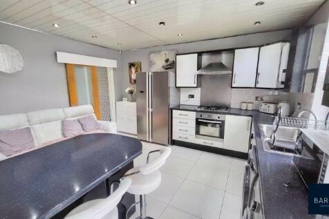 Eldon Street, Heckmondwike 3 bed detached house for sale
