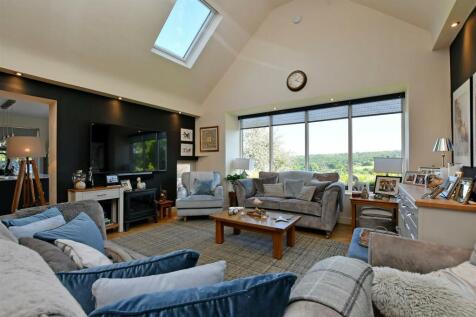 Horsleygate Lane, Holmesfield, Dronfield 3 bed barn conversion for sale