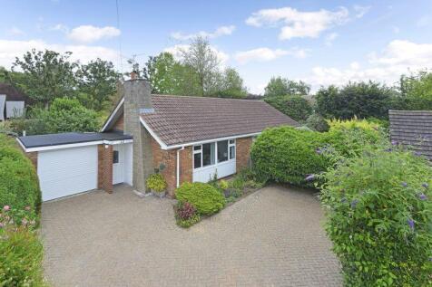 3 bedroom detached bungalow for sale