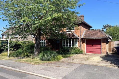 Mapledrakes Road, Ewhurst 3 bed detached house for sale