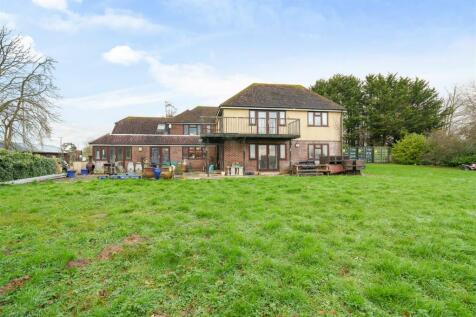 7 bedroom detached house for sale