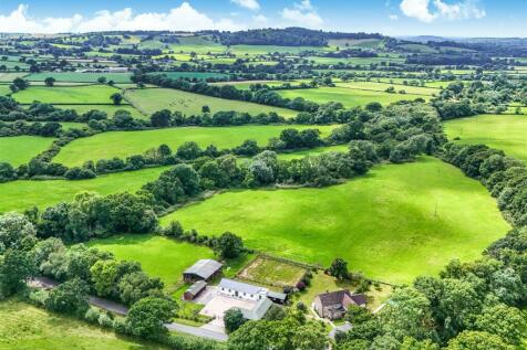 6 bedroom farm house for sale