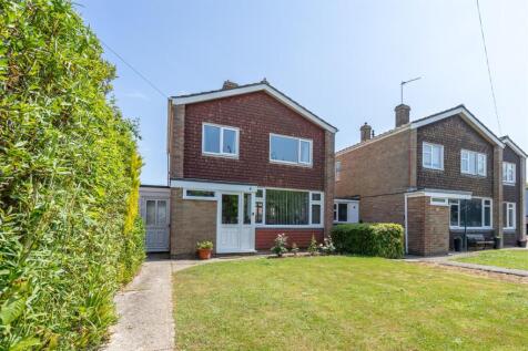 Brook Close, Bognor Regis 3 bed detached house for sale