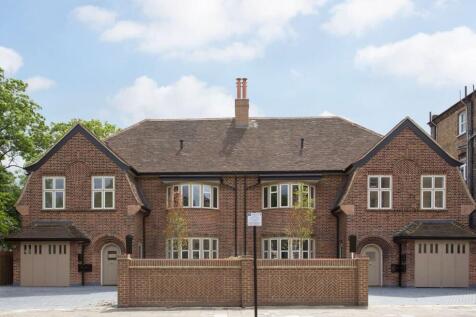 Lordship Park, London, N16 2 bed end of terrace house for sale