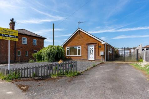 Fen Road, East Kirkby, Spilsby, PE23 2 bed detached bungalow for sale