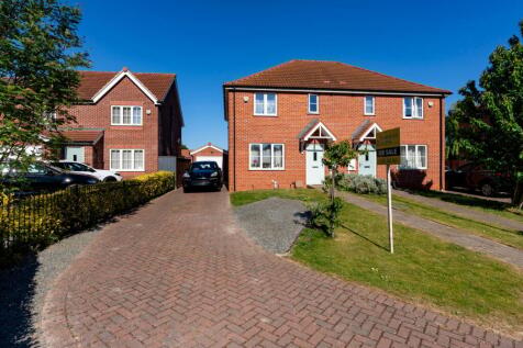De Montfort Gardens, Boston, PE21 3 bed semi