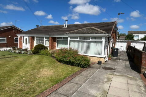 2 bedroom semi-detached bungalow for sale