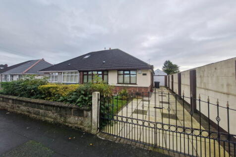 2 bedroom semi-detached bungalow for sale