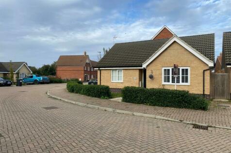 2 bedroom detached bungalow for sale