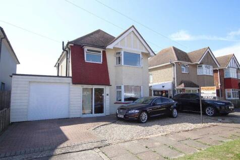 Canterbury Road, Holland on Sea 4 bed detached house for sale
