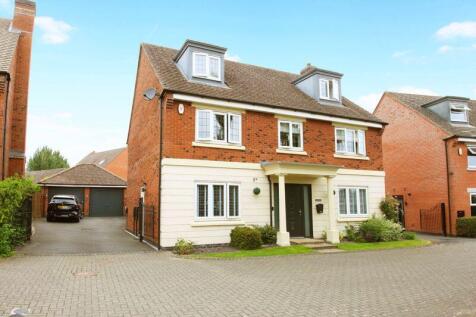 5 bedroom detached house for sale
