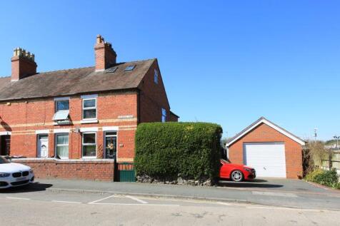 3 bedroom end of terrace house for sale