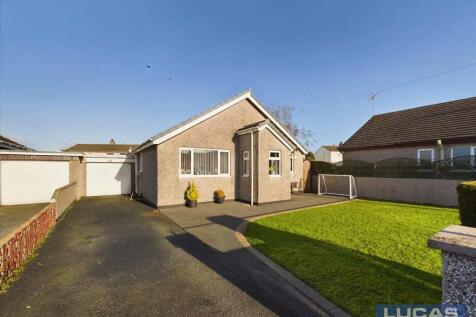Garth Drive, Gaerwen,Isle of Anglesey 2 bed detached bungalow for sale