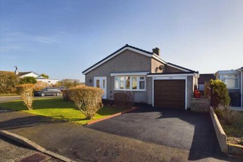 Lon Cedric, Four Mile Bridge 3 bed detached bungalow for sale