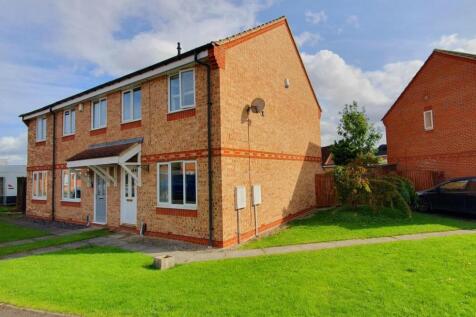 Sir Douglas Park, Thornaby... 3 bed semi