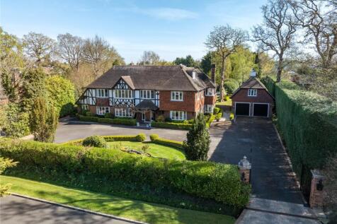 Broomfield Ride, Oxshott, Surrey, KT22 6 bed detached house for sale