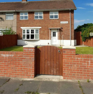 3 bedroom semi-detached house for sale