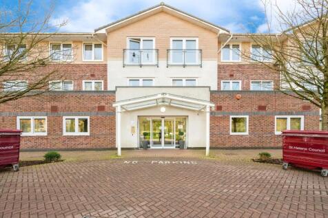 Heyeswood, Haydock, WA11 2 bed flat for sale