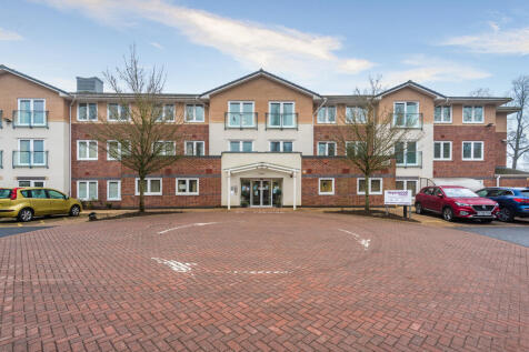 Heyeswood, Haydock, WA11 2 bed flat for sale