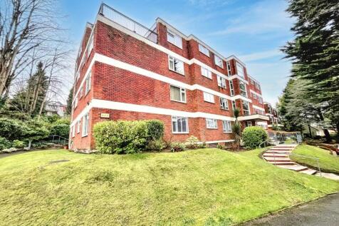 Westbourne 2 bed flat for sale