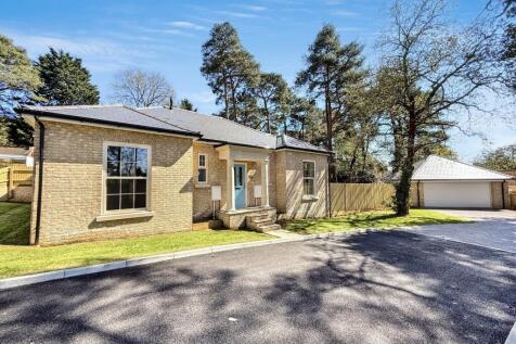 Ashley Heath 3 bed detached bungalow for sale