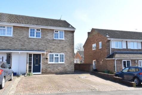 Langton Close, Maidstone, ME14 3 bed semi