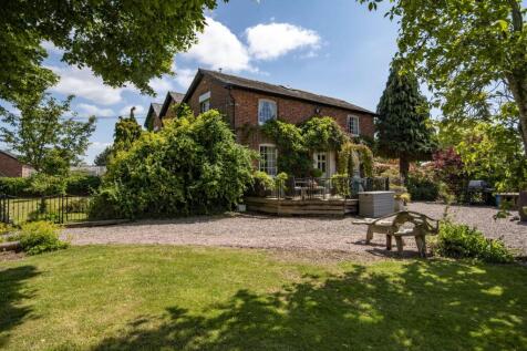 Four Crosses, Llanymynech 5 bed detached house for sale