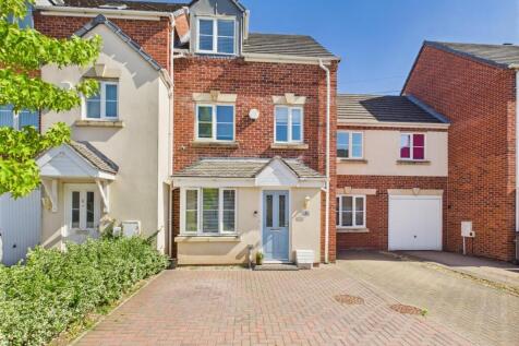4 bedroom house for sale