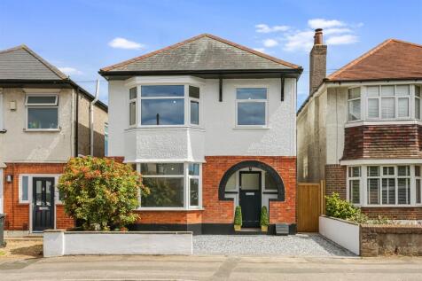 Southbourne 3 bed detached house for sale