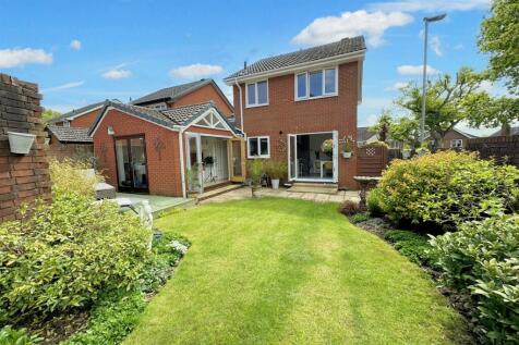 3 bedroom detached house for sale