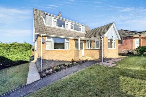 Wimborne 4 bed detached house for sale