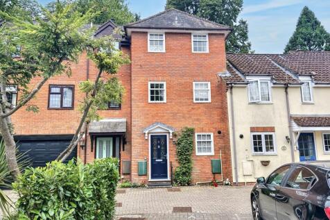 1 bedroom terraced house for sale