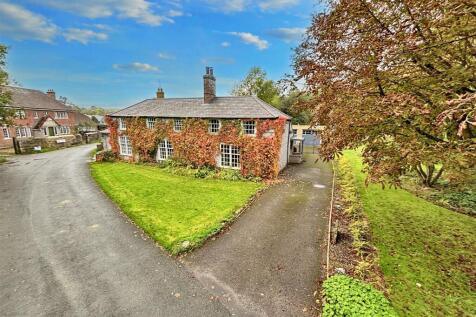 Upwey 4 bed link detached house for sale