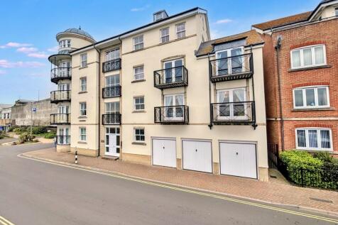 Weymouth 3 bed flat for sale