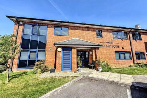 Fordingbridge 1 bed flat for sale