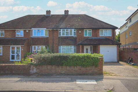 5 bedroom semi-detached house for sale