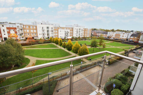 Heron Way, Maidenhead 2 bed apartment for sale