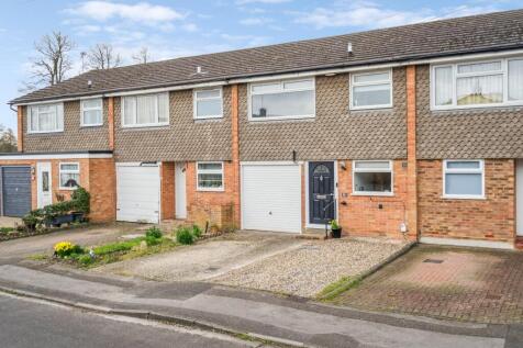 Aldebury Road, Maidenhead 3 bed terraced house for sale