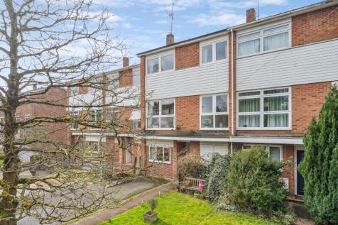 River Area, Maidenhead 4 bed terraced house for sale